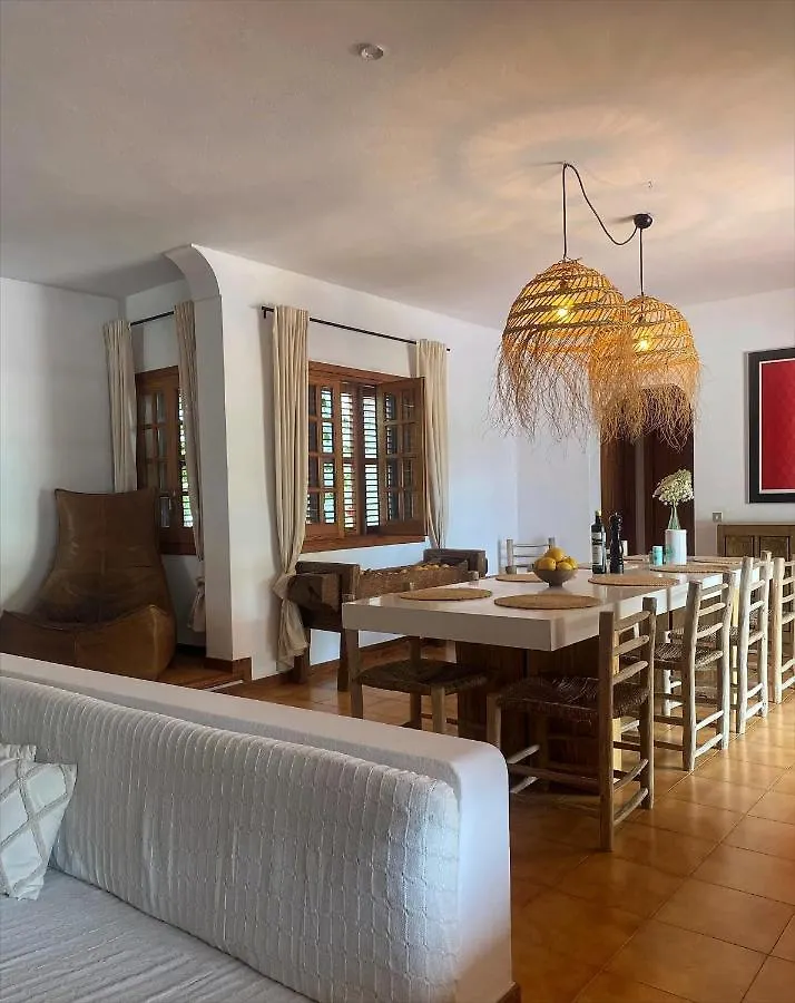 Authentic Villa With Amazing Pool Santa Gertrudis