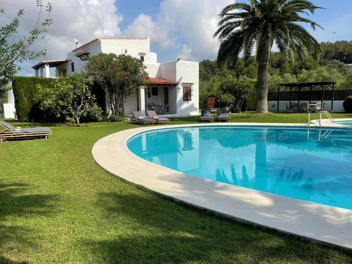 Authentic Villa With Amazing Pool Santa Gertrudis