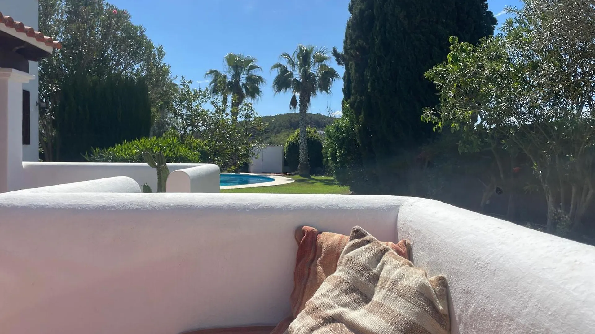 Authentic Villa With Amazing Pool Santa Gertrudis  İspanya